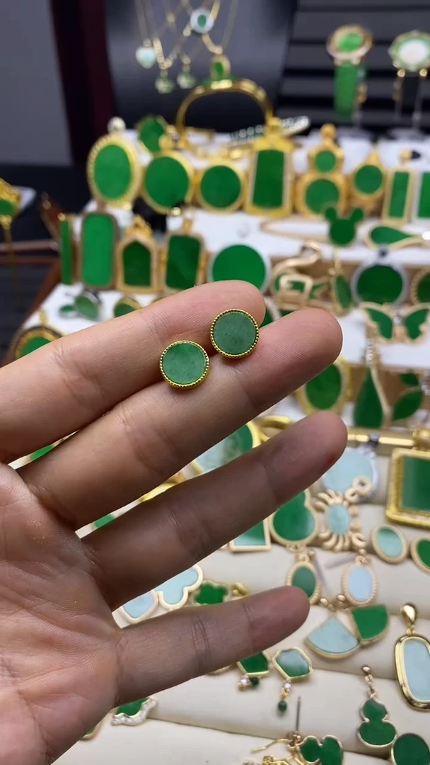 钛钢无亦*时尚金色小耳钉