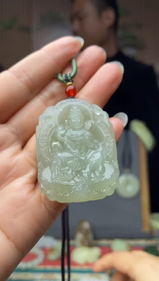 未镶嵌和田玉挂件拍一发一