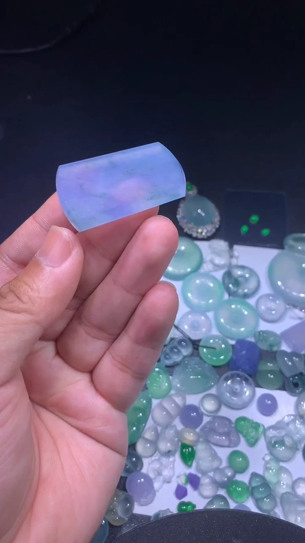 颈饰未镶嵌翡翠无事牌