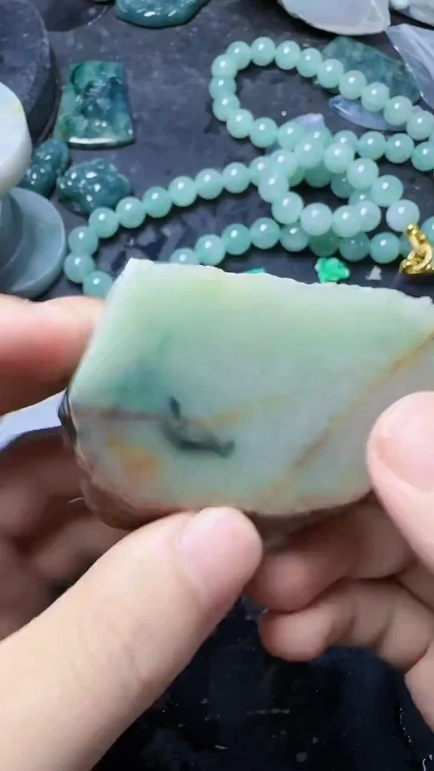 未镶嵌挂件翡翠071