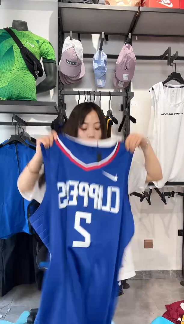 1293编码  耐克卫衣服饰过款为准  尺码2X