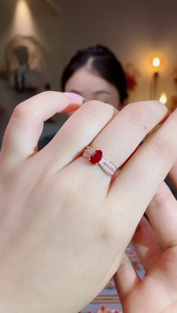 银S925镶嵌手饰红宝石手饰