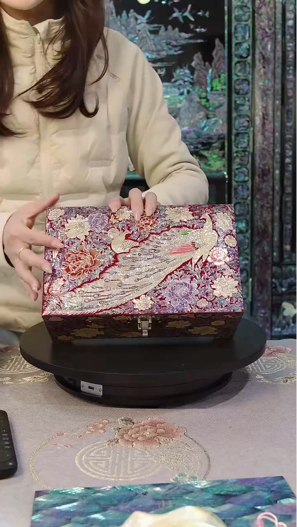 中号红底全满螺·弘贝雅螺钿漆器文化馆