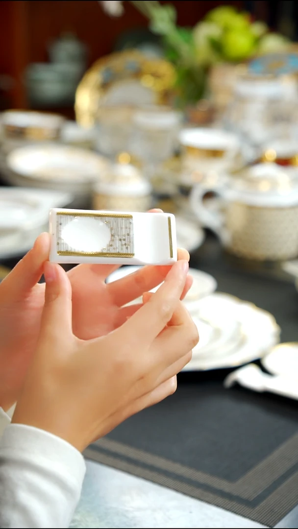 36%以上骨粉骨瓷筷架2个 福利价