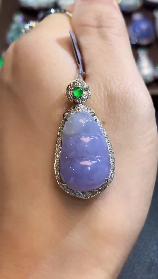 吊坠(不含链)18K金镶嵌翡翠A35 紫货有一定色差