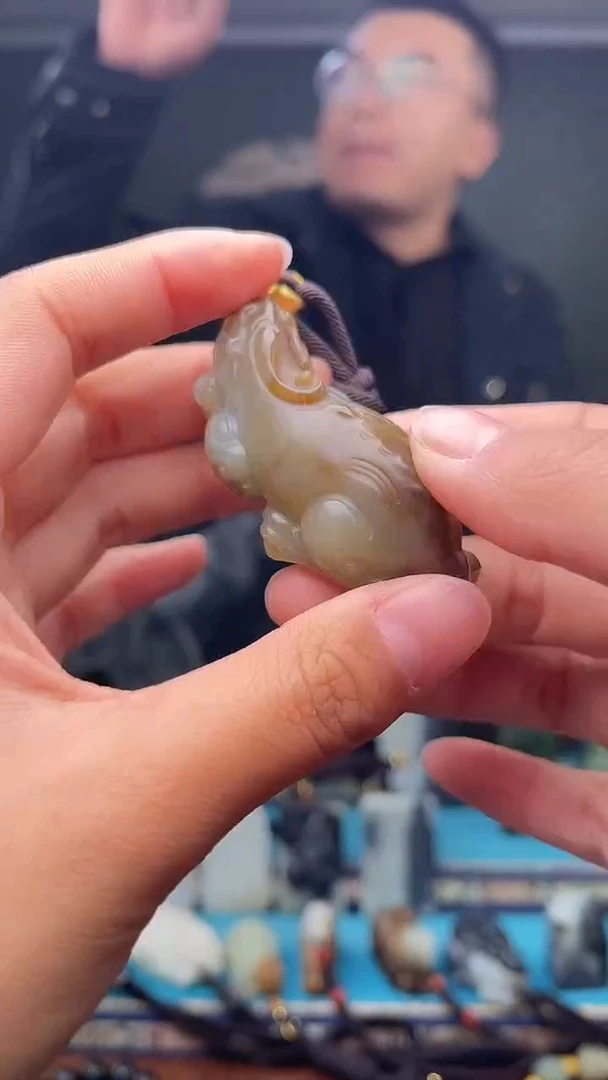 未镶嵌和田玉挂件1