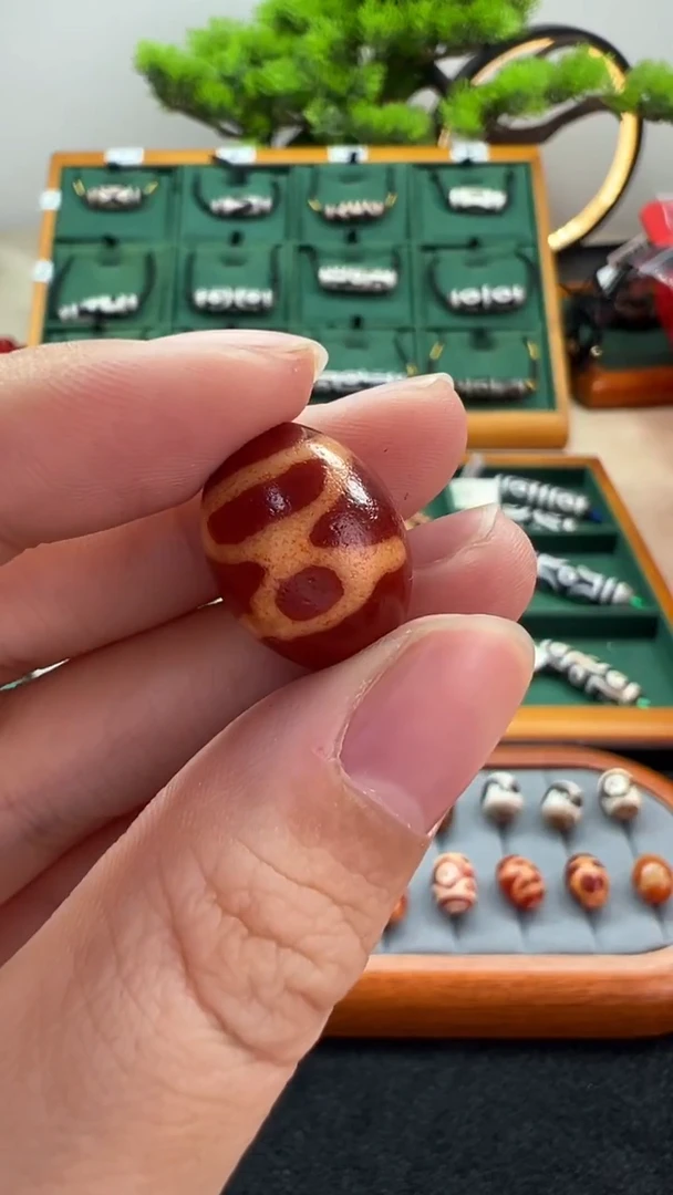 玛瑙/玉髓（覆膜）颈饰未镶嵌96.（微瑕随机发货）