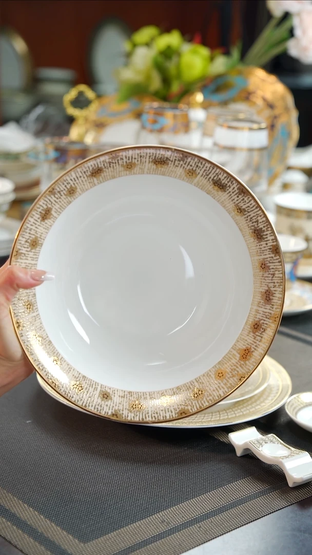 瓷片9英寸汤碗1个