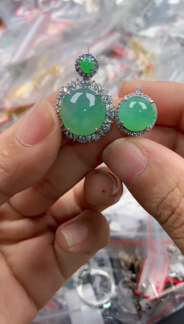 银S925镶嵌戒指翡翠444             8