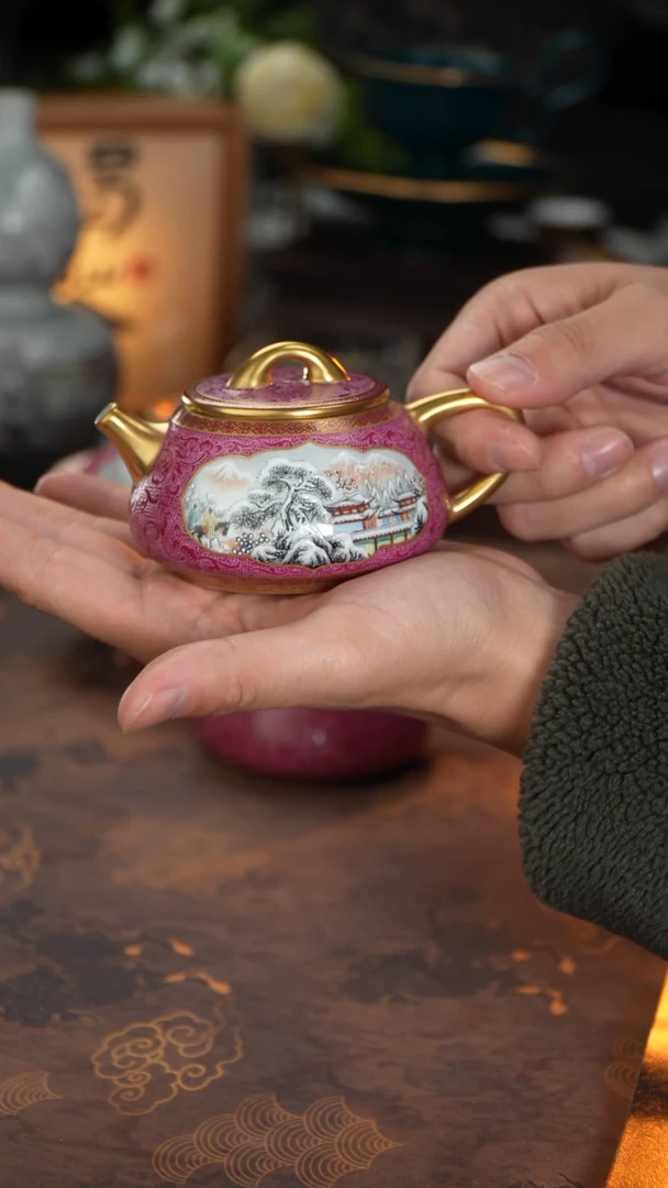 丰瑶陶瓷胭脂红扒花雪景描金石瓢壶