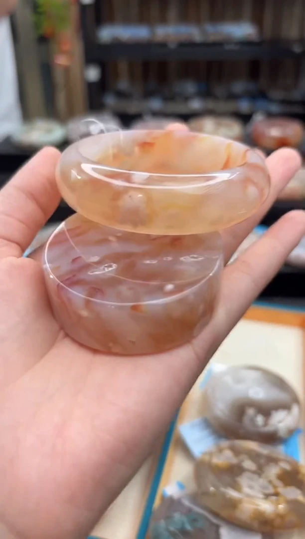 未镶嵌手镯石英质玉225(57圈赠送镯心)