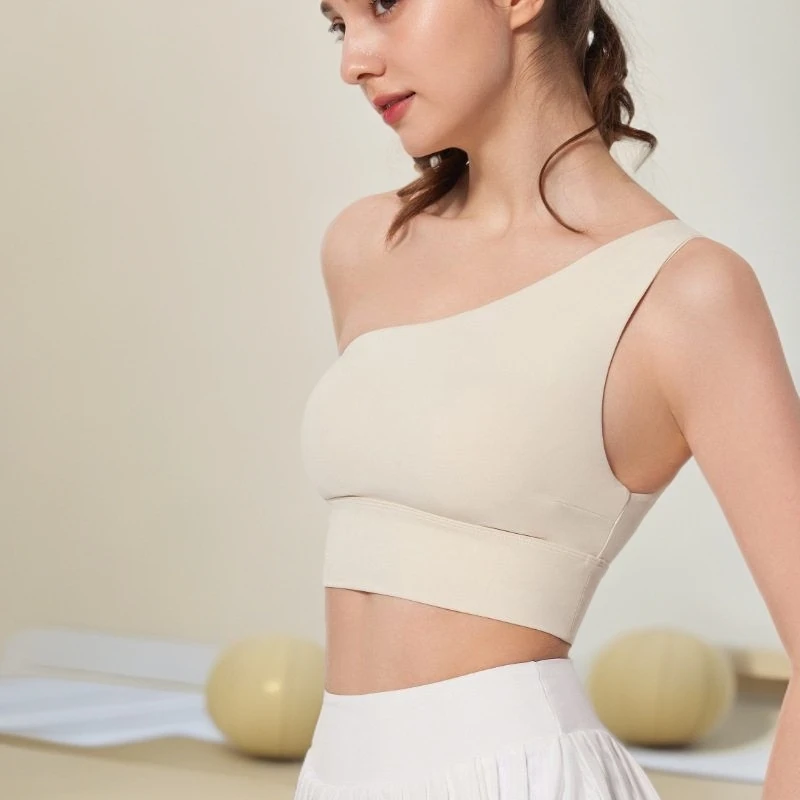 斜肩瑜伽背心带瑜伽胸垫文胸运动内衣跑步健身服普拉提夏季上衣