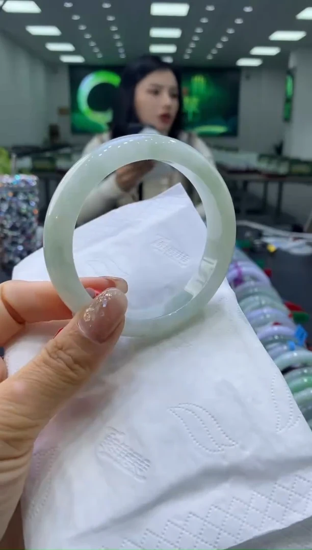 未镶嵌手镯翡翠00004053