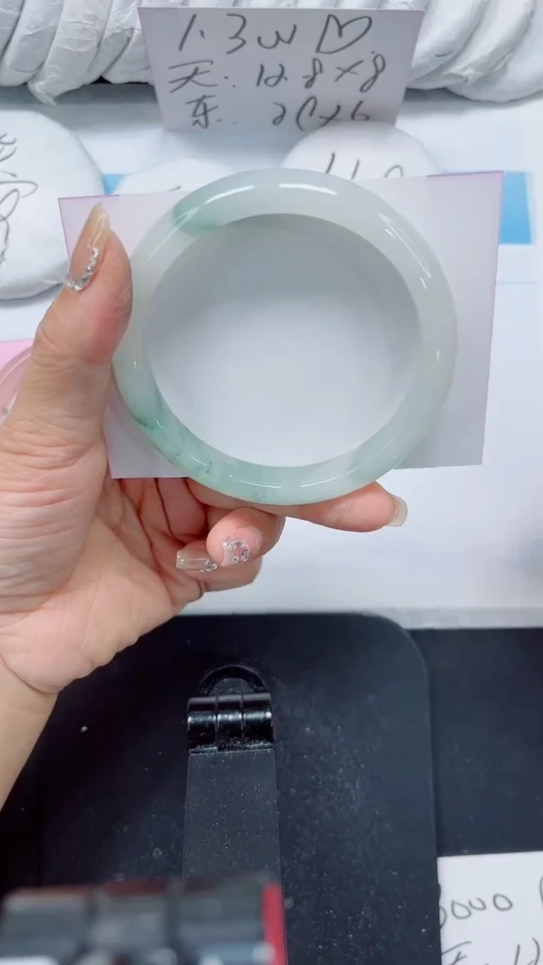 未镶嵌手镯石英质玉206-62