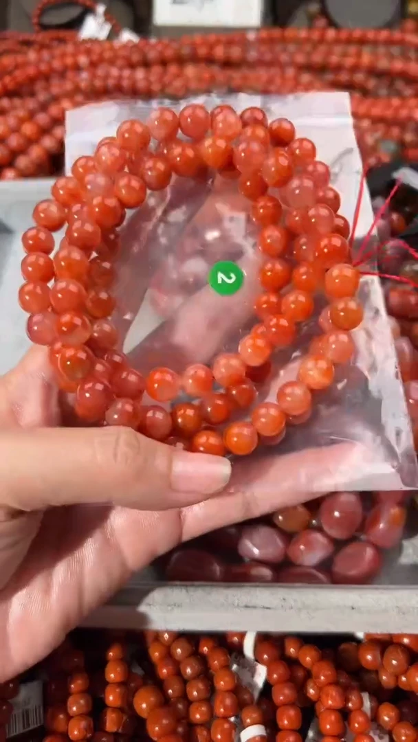 南红玛瑙手串未镶嵌1