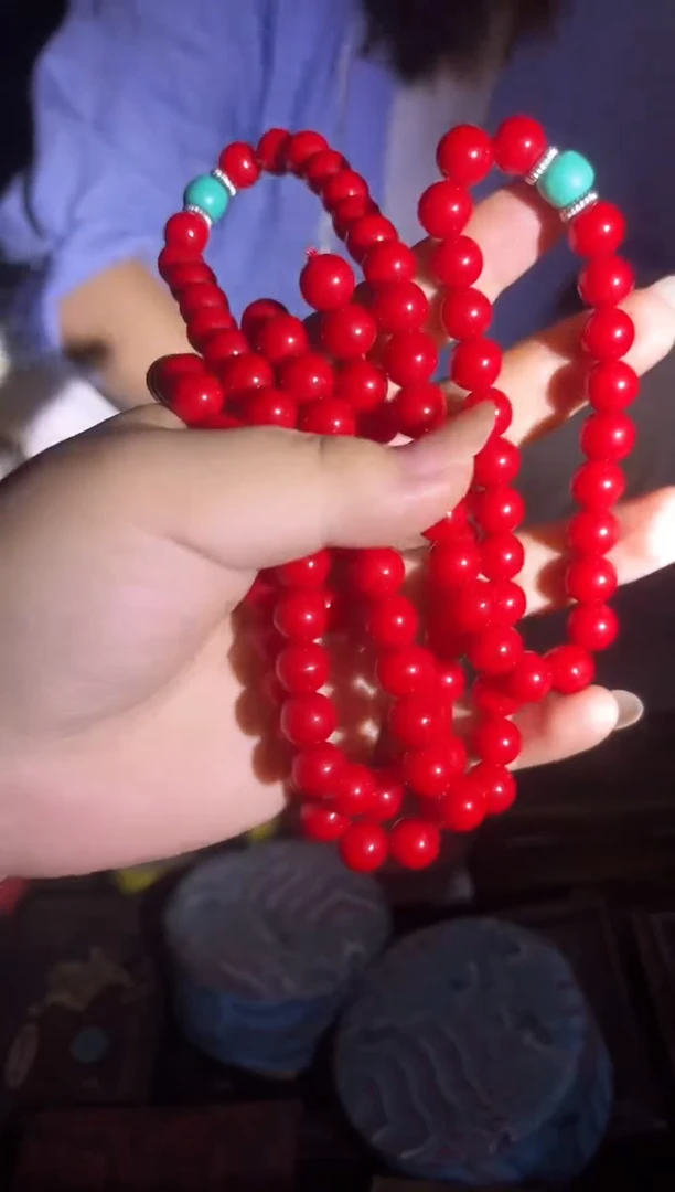 和田玉未镶嵌颈饰红长串吊坠项链 一件