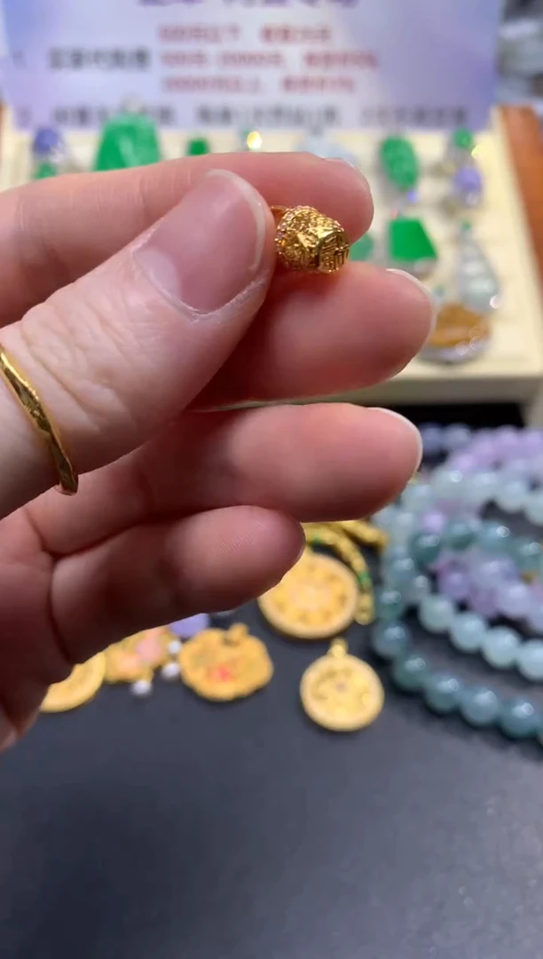 吊坠(不含链)18K金吊坠|199