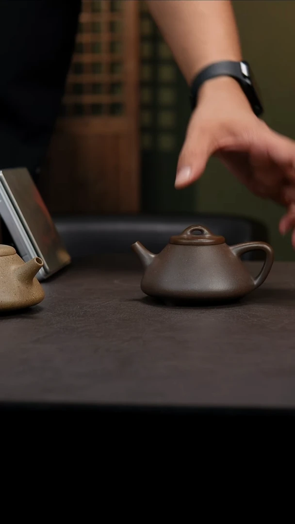 茶壶紫砂紫砂壶柴烧子冶150cc紫泥
