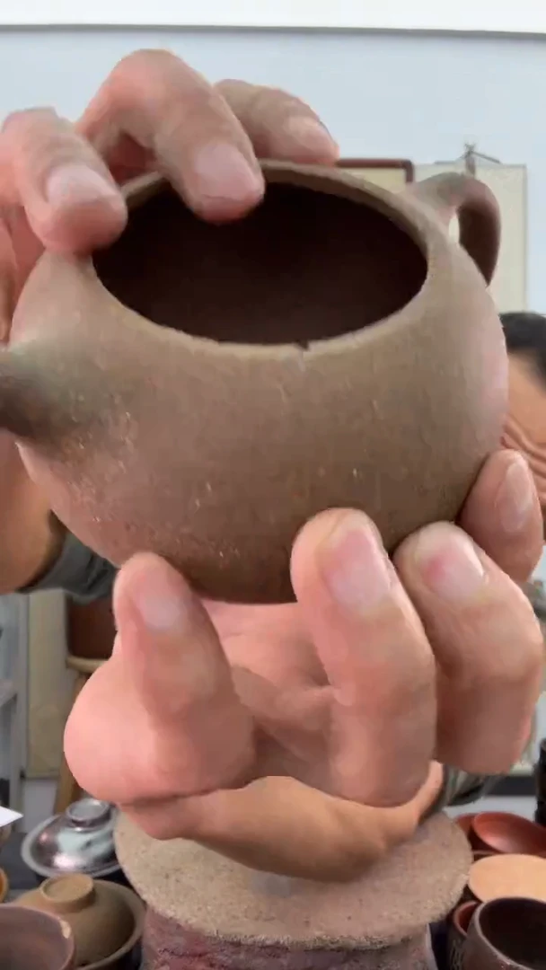 瑕疵带壶球西施壶非遗技艺