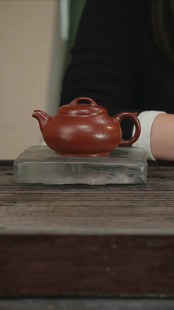 茶壶紫砂35号200CC