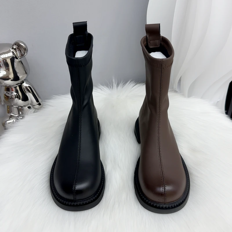 马丁靴男友风韩版圆头短筒中筒真软皮加绒烟筒靴防滑瘦瘦靴大码靴