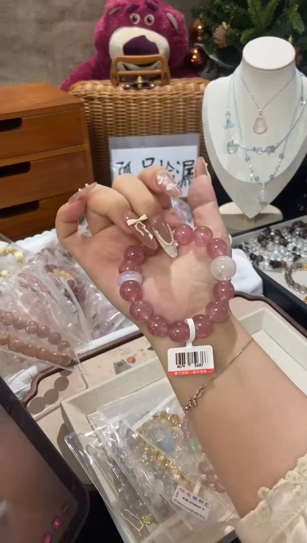 水晶手串未镶嵌孤品捡漏均匀瑕疵介意勿拍