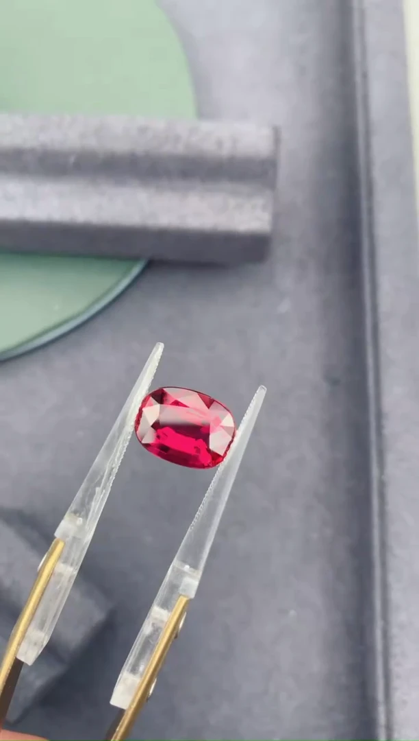 未镶嵌裸石碧玺4.3ct 卢比来碧玺