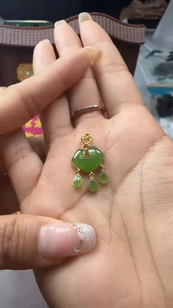 颈饰银S925镶嵌和田玉精品精品锁