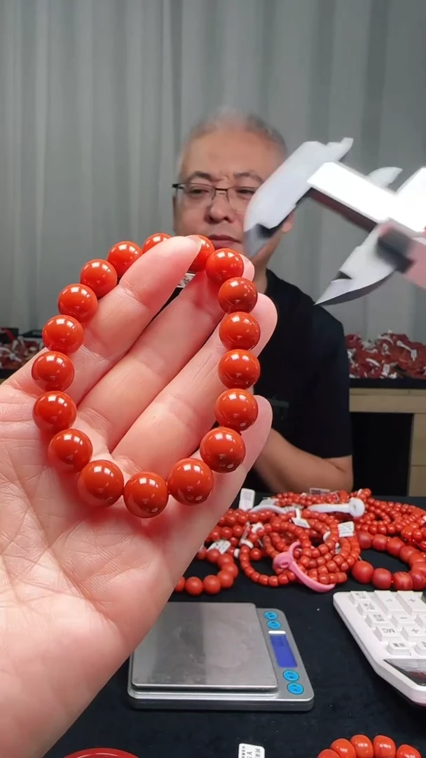 未镶嵌多样性发一件南红玛瑙【云端】10mm保山圆珠单圈