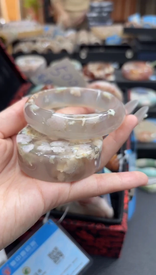 未镶嵌手镯石英质玉C536(60圈赠送镯心)