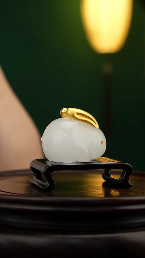 玉【玉兔呈祥】天然玉石摆件