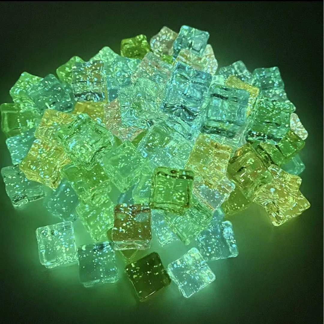 【九宫格】18mm细闪星空夜光冰块手工diy创意树脂卡通立体摆件配饰