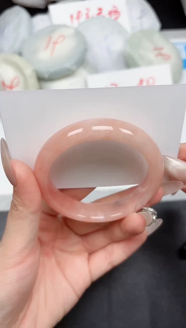 未镶嵌手镯石英质玉50-5455