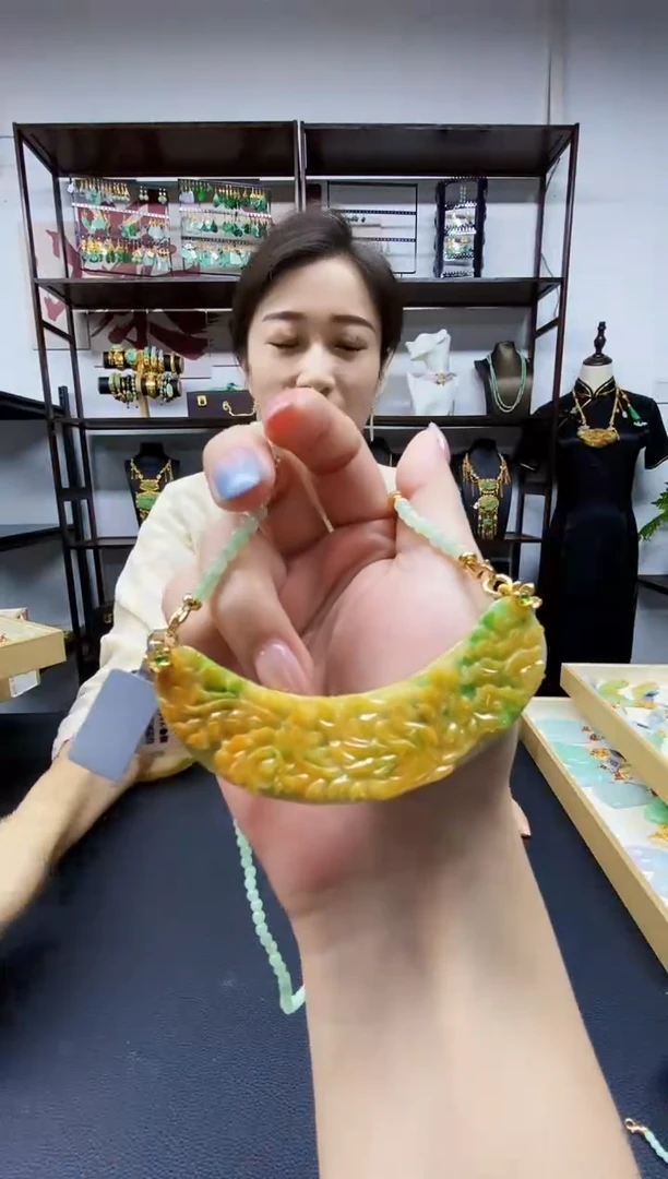 颈饰未镶嵌翡翠翡翠吊坠
