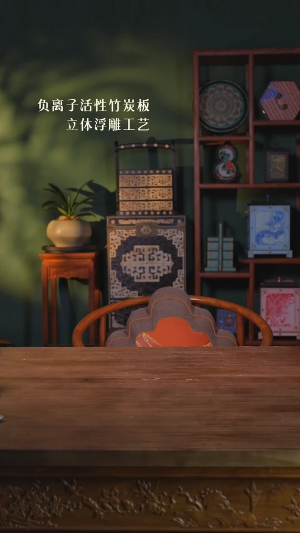 拥**乐壹藏贰宝釉红花鸟十公分盒子