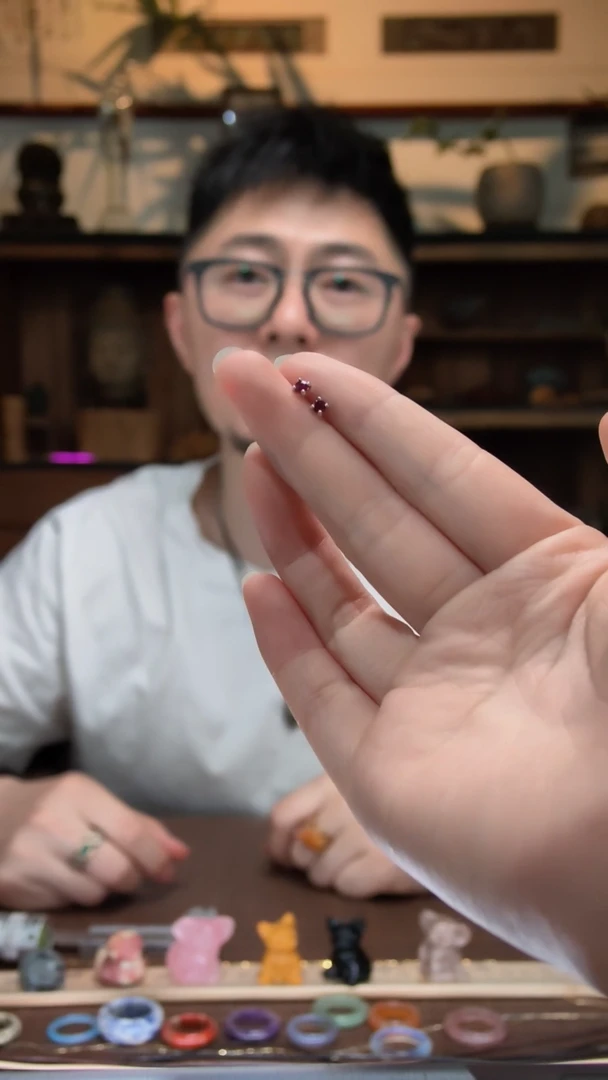 耳钉银S925镶嵌红宝石S925银红宝石耳钉CBGF