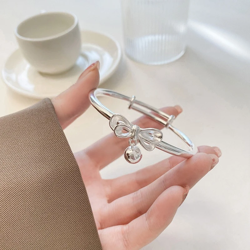 在逃公主推拉蝴蝶结可爱风圈口可调节百搭款