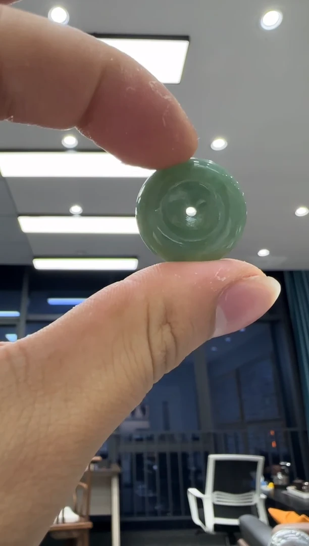 颈饰未镶嵌翡翠多样性天然翡翠A货孤品