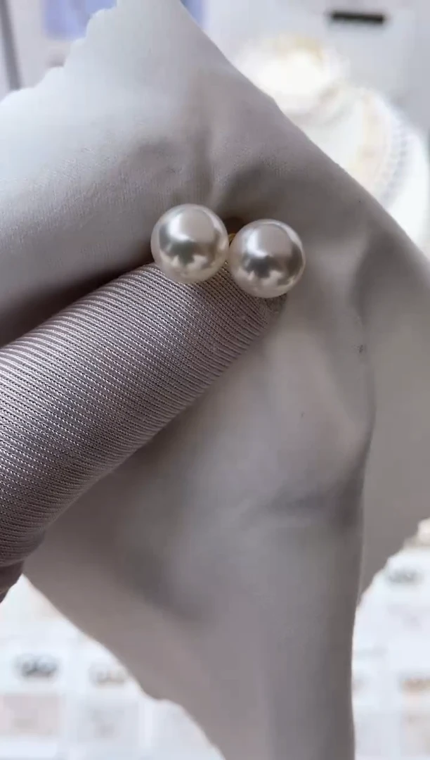 18K金镶嵌耳饰海水珍珠特选福利不退不换8.5-9mm