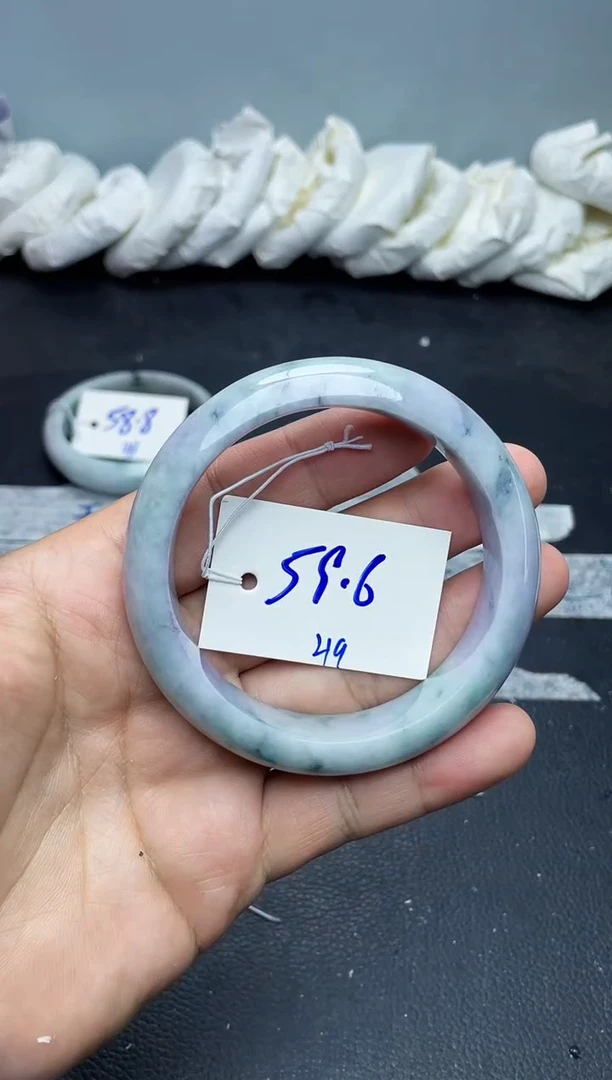 未镶嵌手镯翡翠49