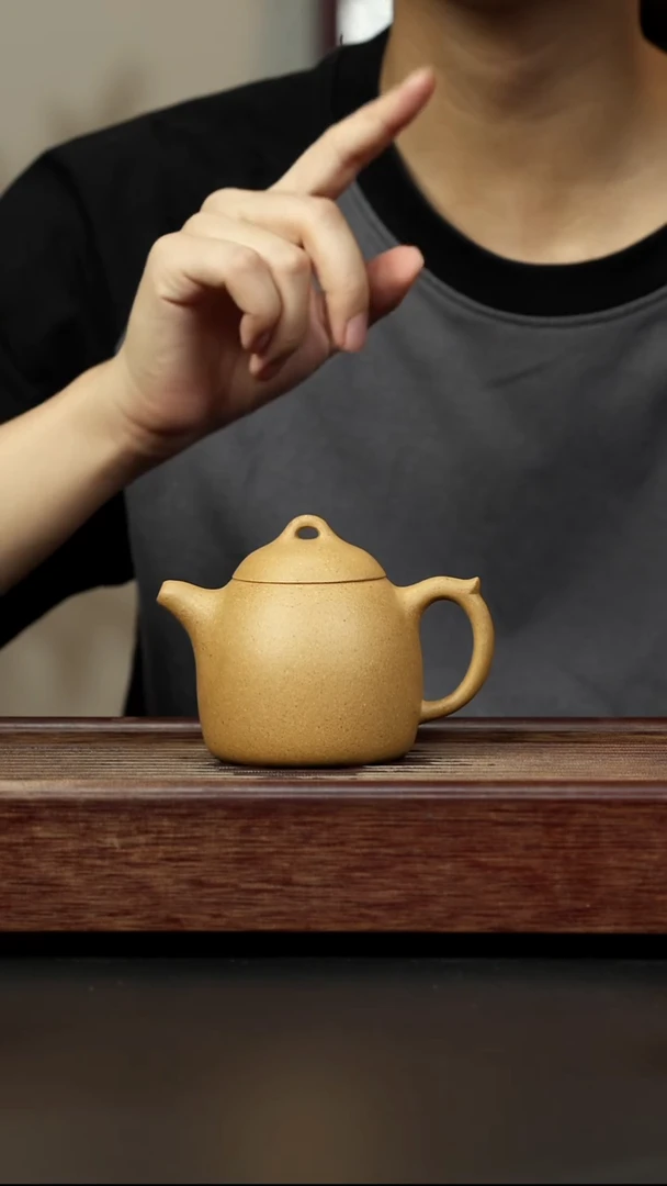 紫砂茶壶手磨黄金段 秦权