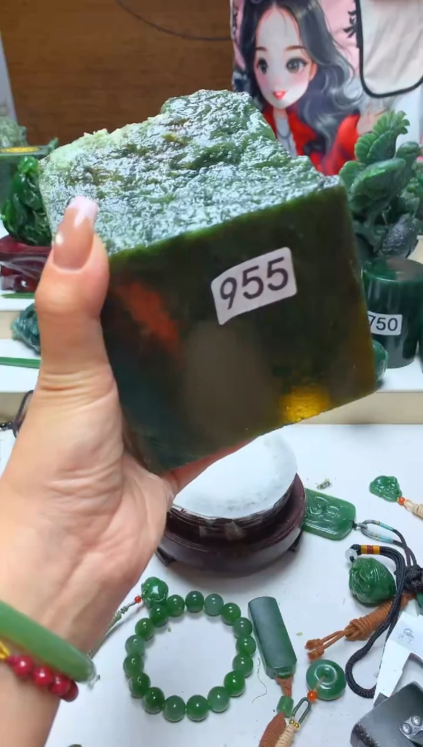 未镶嵌和田玉摆件1