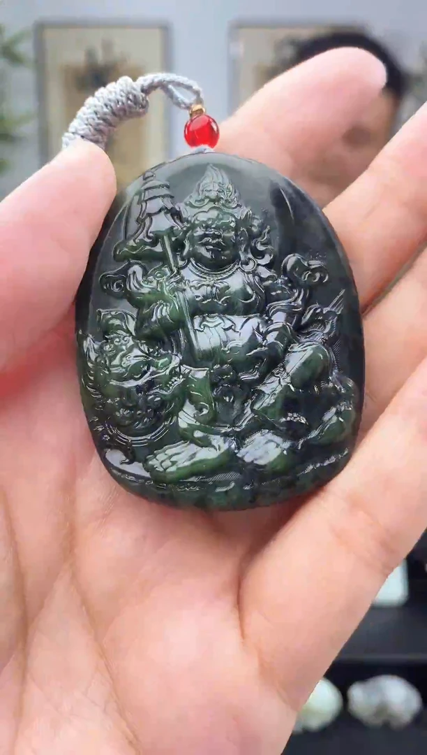 和田玉未镶嵌颈饰1