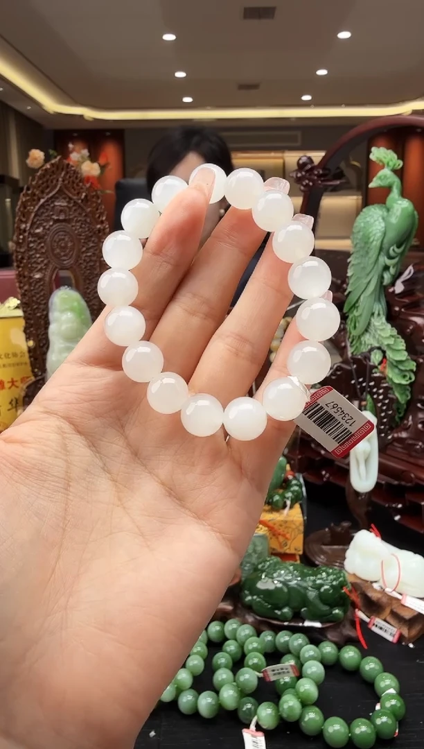 颈饰未镶嵌和田玉74qh12