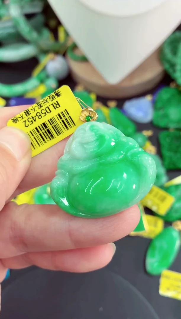 吊坠(不含链)18K金镶嵌翡翠挂件