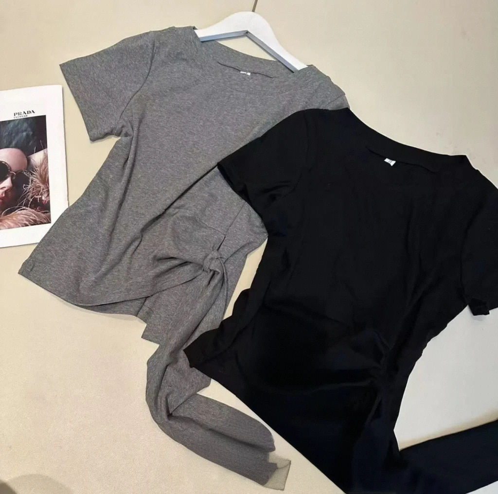 《优麦汇》Y6021夏款圆领设计感时尚百搭短袖显瘦上衣款女