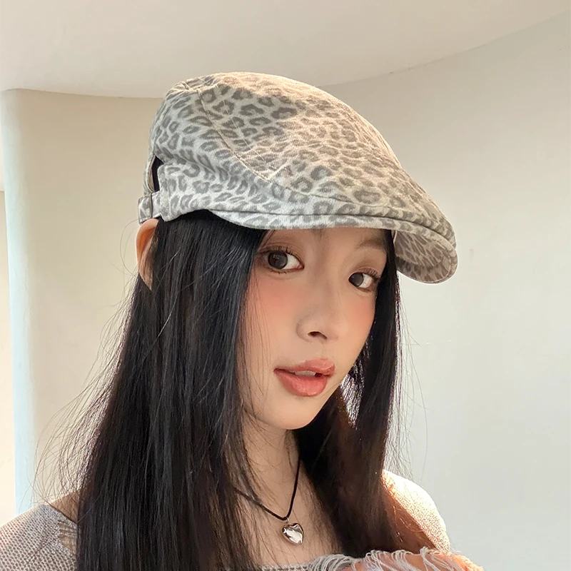 春季新款显脸小百搭贝雷帽鸭舌帽子女美式复古辣妹风豹纹前进帽女