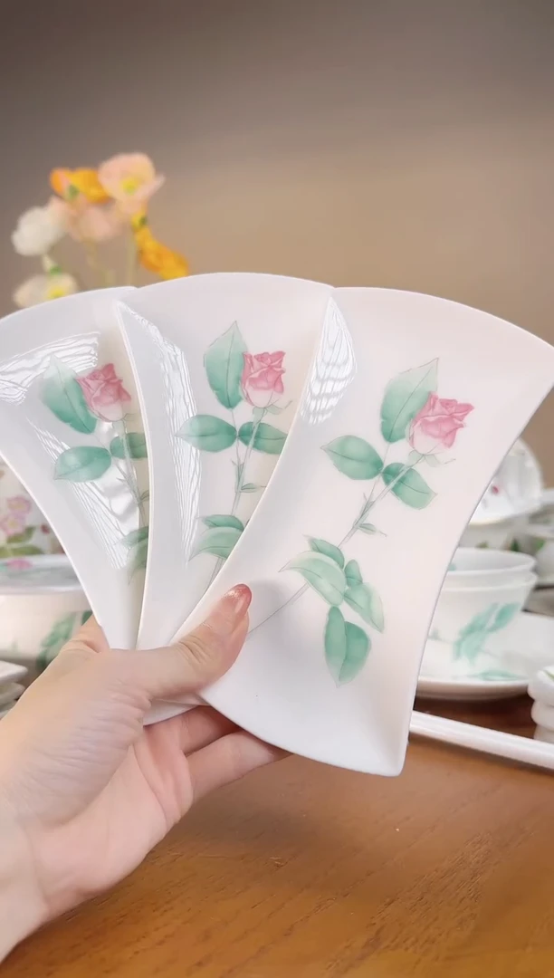 【闪购商品】玫瑰蝴蝶结点心盘3个