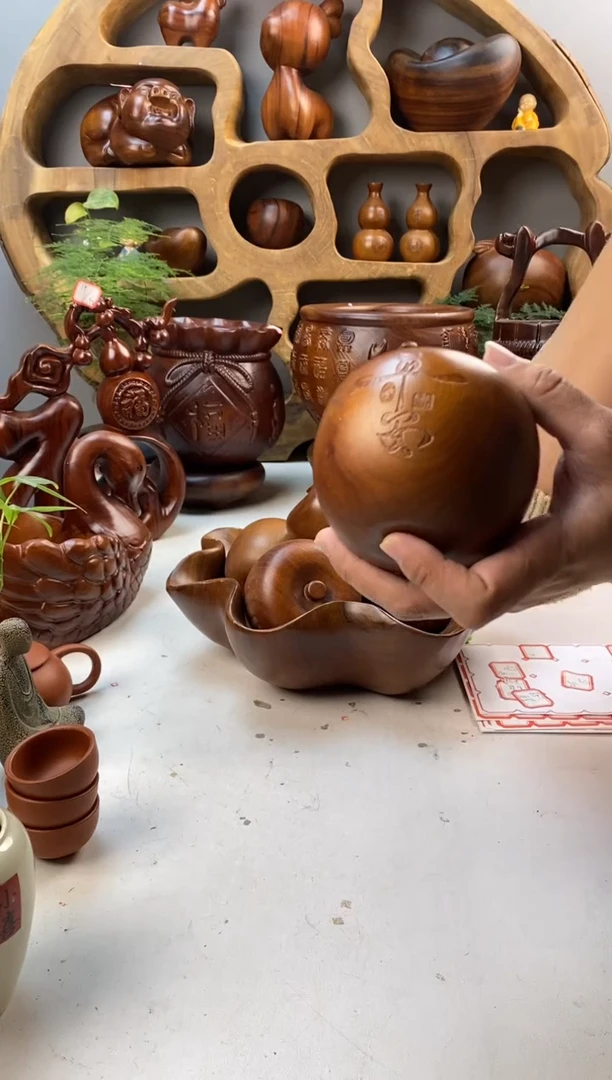 香樟木A22微瑕小苹果摆件/尺寸9*9