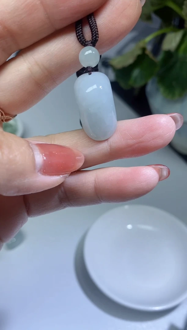 【闪购商品】翡翠颈饰未镶嵌天然缅甸翡翠A货随型挂件